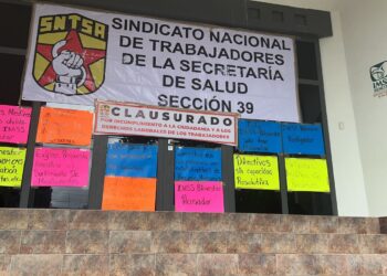 Conflicto en el sector Salud; Sindicato demanda pagos y suministros médicos