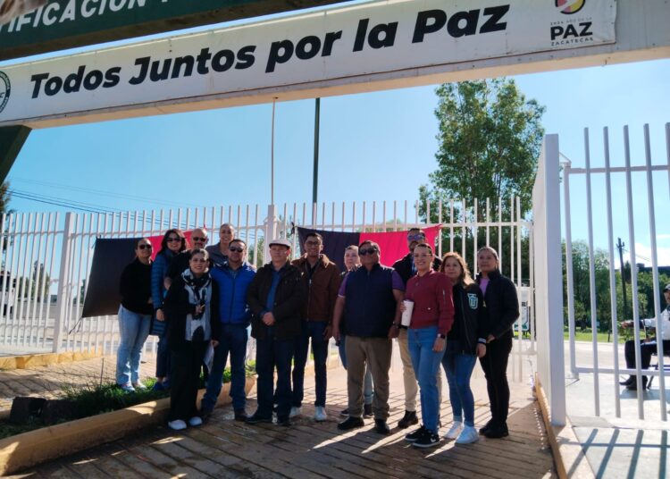 Docentes hacen paro de labores en UTZAC, previo a cierre del ciclo escolar
