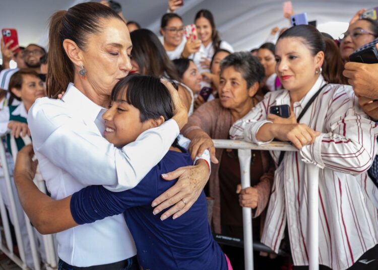 La presidenta Sheinbaum anuncia inversión de 21 MMDP en dos años en México en Sector Salud