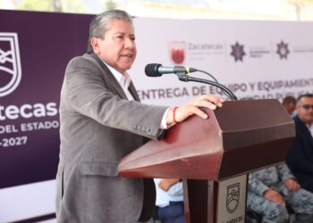 Bajo presión magisterial, David Monreal dice que pagará adeudo a la 58 en la próxima quincena