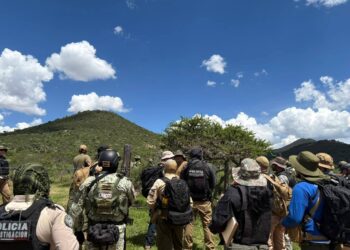Buscadoras encuentran restos humanos en Valparaíso