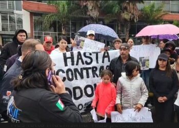 Con caravana vehicular, demandan la presencia de joven desaparecido en Tacoaleche