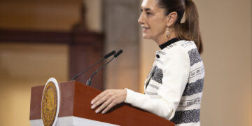 Rechaza la Presidenta Sheinbaum declaraciones de Saúl Monreal sobre candidatura al gobierno