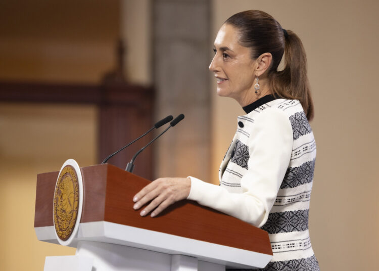 Rechaza la Presidenta Sheinbaum declaraciones de Saúl Monreal sobre candidatura al gobierno