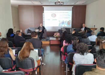 Análisis crítico sobre problemática actual, en la 8va Semana Nacional de Ciencias Sociales