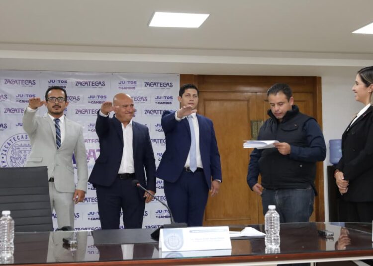 Miguel Varela hizo cambios de funcionarios en la presidencia de Zacatecas