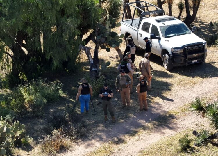 Madres buscadoras y Fiscalía encuentran restos óseos en Casa Blanca, Guadalupe