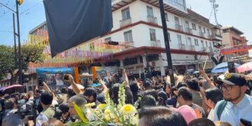 Código político: Apagaron su voz, no la lucha