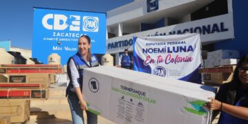 La diputada Noemí Luna entrega apoyo a familias vulnerables para mejorar su calidad de vida