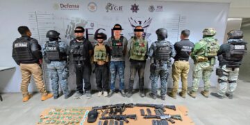 Capturan a cuatro miembros de cártel delictivo en Tabasco y confiscan armamento