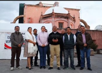 Dirigencia de la 58 del SNTE demanda la renuncia de la secretaria, Gabriela Pinedo