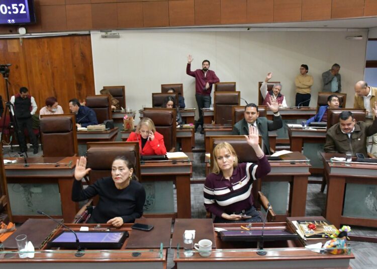 Aprueban diputados Presupuesto de Egresos por 42 mil 92 millones de pesos; solo dos votos en contra