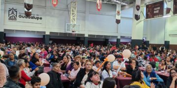 En la Posada del Bienestar, el alcalde Pepe Saldivar, recibe muestras de apoyo ciudadano