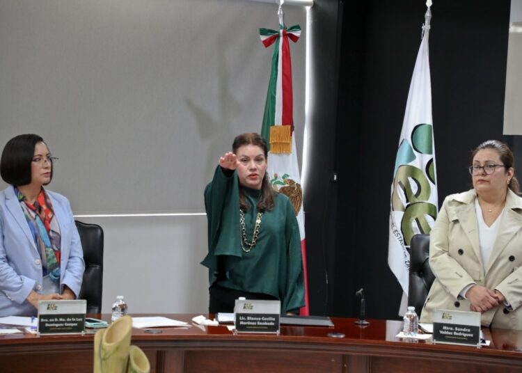 Blanca Cecilia Martínez Escobedo, rindió protesta como consejera electoral en el IEEZ