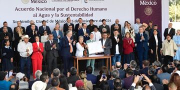 “México, donde las reformas llueven… menos el agua”