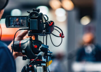 DIARIO EJECUTIVO/ La falsa crisis de los medios