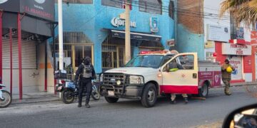 Se quemó bodega en la García Salinas