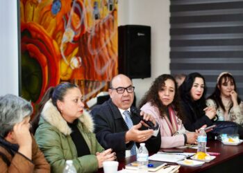 Rector Ángel Román entregó información sobre pagos de seguridad social al SPAUAZ
