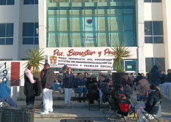 Protesta de “brazos caídos” en el Sector Salud, a partir del 30 de enero; no hay acuerdos