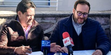 Miente Gabriela Pinedo, no hay director ni comisión de directivos en CAMZAC: docentes