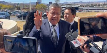 David Monreal se “lava las manos” para cumplir demandas a maestros y sector Salud