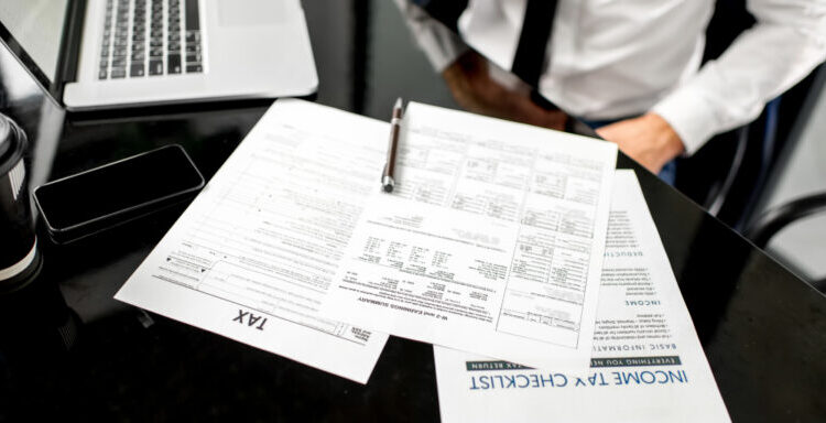 Feliz Año Nuevo… y felices impuestos y reglas nuevas