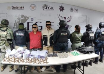 Detienen a 9 personas que colocaron “narcomantas” en Zacatecas