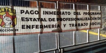 Gobierno sigue sin pagar adeudos a trabajadores de Sector Salud; mantienen paro en Sefin
