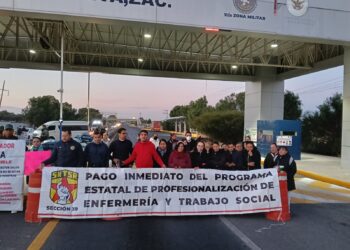 Trabajadores de SSA bloquearon tres carreteras federales; se radicaliza la protesta