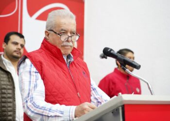 El PRI le abre los brazos al PAN, MC, PRD en elecciones 2027, para formar coalición