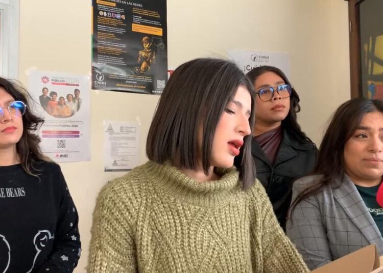 Estudiante transgénero ratifica denuncia ante Derechos Humanos