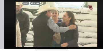 Protestas de frijoleros en el acto oficial de Sheinbaun en Sombrerete