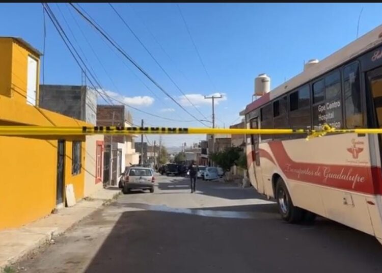 Asesinan a pareja en Guadalupe; hay también una mujer herida de gravedad