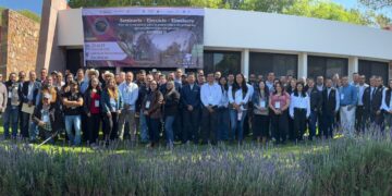 Capacitan a productores zacatecanos para prevenir y controlar al gusano barrenador