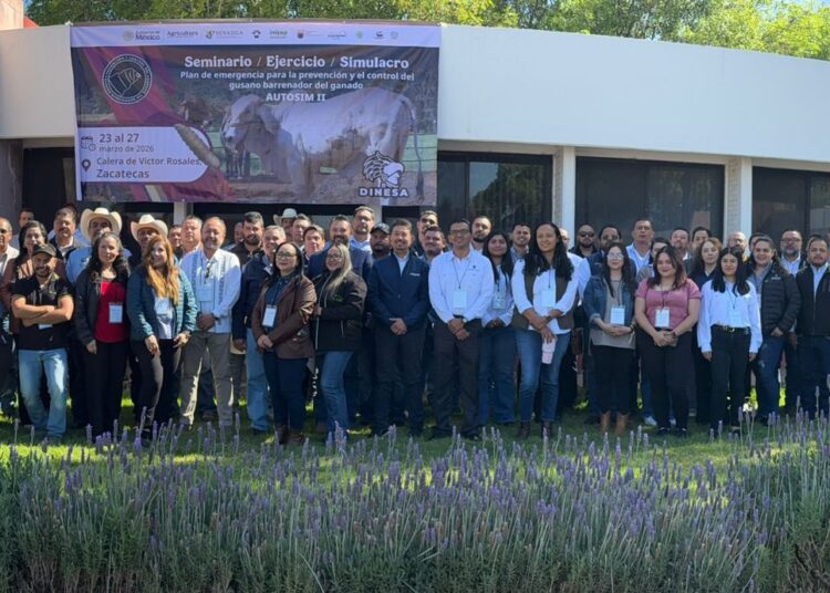 Capacitan a productores zacatecanos para prevenir y controlar al gusano barrenador