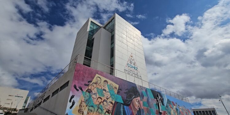 Policía municipal de Atolinga usa fuerza desmedida contra menor; CDHEZ inició queja de oficio