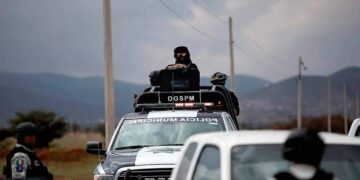 Muere policía municipal de Pinos en enfrentamiento con célula delictiva