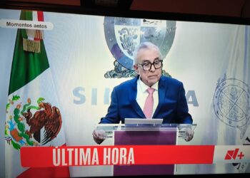 Rubén Rocha Moya pidió licencia al congreso para separarse del Gobierno de Sinaloa