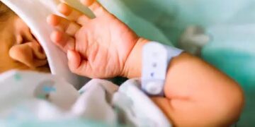 Denuncian mueerte de bebé por presunta negligencia médica en Hospital de la Mujer de Fresnillo