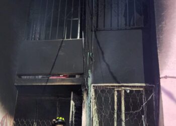 Se incendia departamento en la colonia “Gavilanes”; es pérdida total