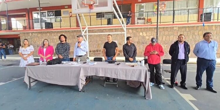 Reanudarán clases mañana mestros de la 34 SNTE y dicen que no fueron vencidos