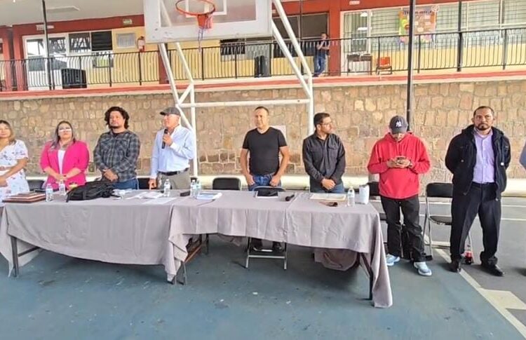 Reanudarán clases mañana mestros de la 34 SNTE y dicen que no fueron vencidos