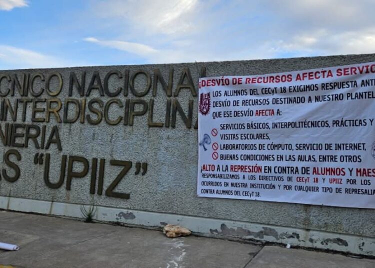 Estudiantes del IPN levantan paro en las instalaciones