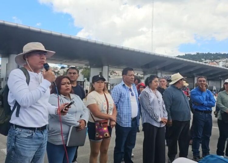 La CNTE llama al diálogo presidencial pero mantiene paro nacional del magisterio