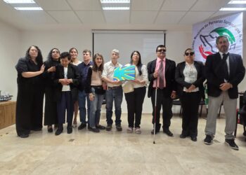 Los sordociegos enfrentan barreras para acceder al derecho a la salud y empleo