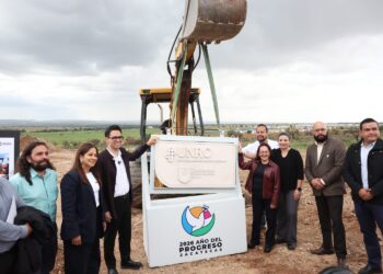Con 102 MDP en su primera etapa, inicia la construcción de la Universidad Rosario Castellanos