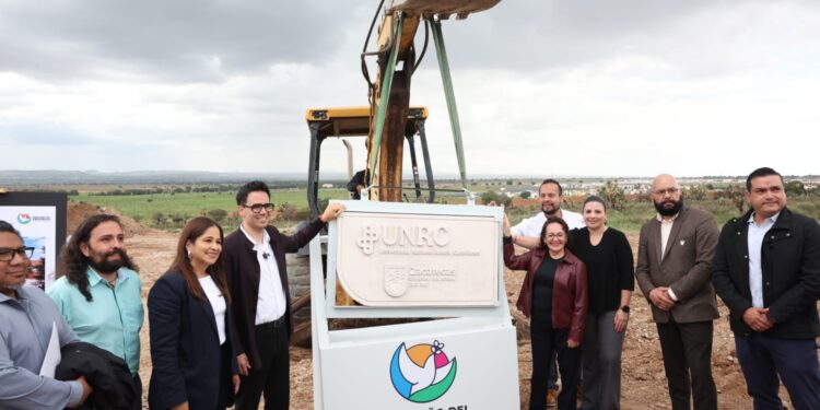 Con 102 MDP en su primera etapa, inicia la construcción de la Universidad Rosario Castellanos