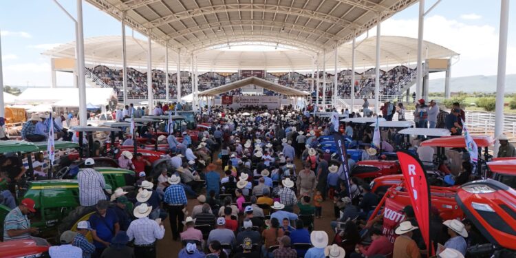 La feria agropecuaria dejó grandes beneficios en Guadalupe: Pepe Saldívar
