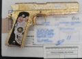 Detienen a cinco personas en Tabasco; aseguran arma con incrustaciones de diamantes