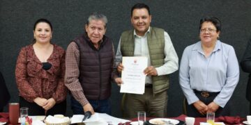 Nombra gobernador a Armando Delgadillo como nuevo secretario de Educación